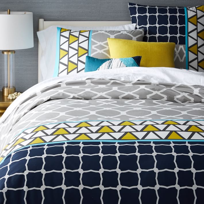 organic-linked-tile-duvet-cover-shams-o